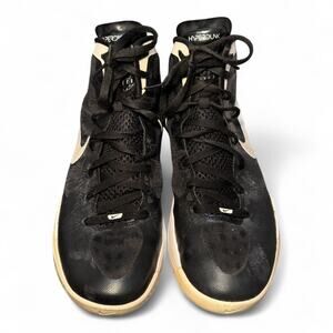 US 11 Nike Hyperdunk 2011 – Black/White Basketball High-Top Zoom Air